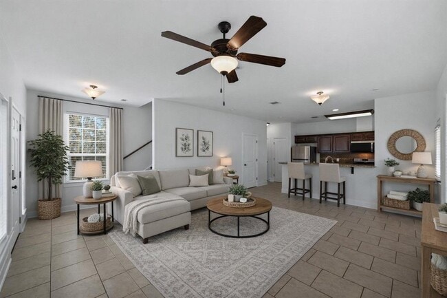 Photo - 1620 Haskell St