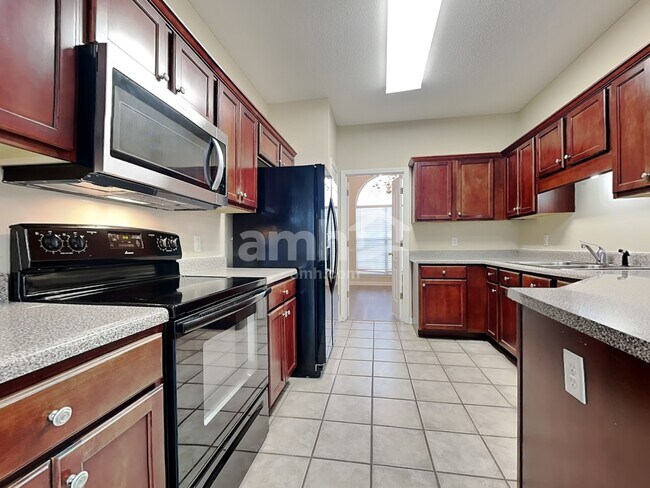 Photo - 10162 Lynham Dr