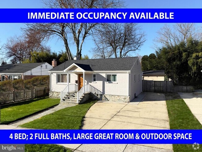 Building Photo - 4416 Hallet St Rental