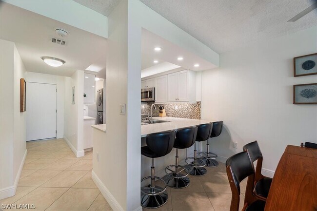 Photo - 601 Seaview Ct Unit C103