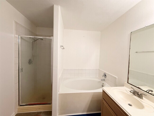 Photo - 13810 Audra Ln