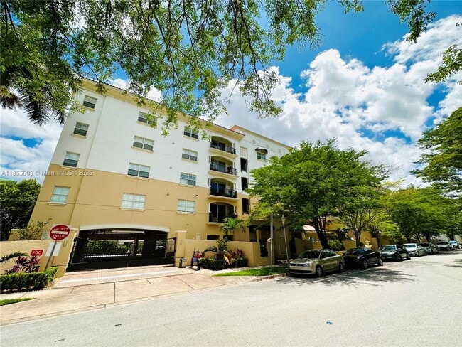 Photo - 118 Zamora Ave Unit 308