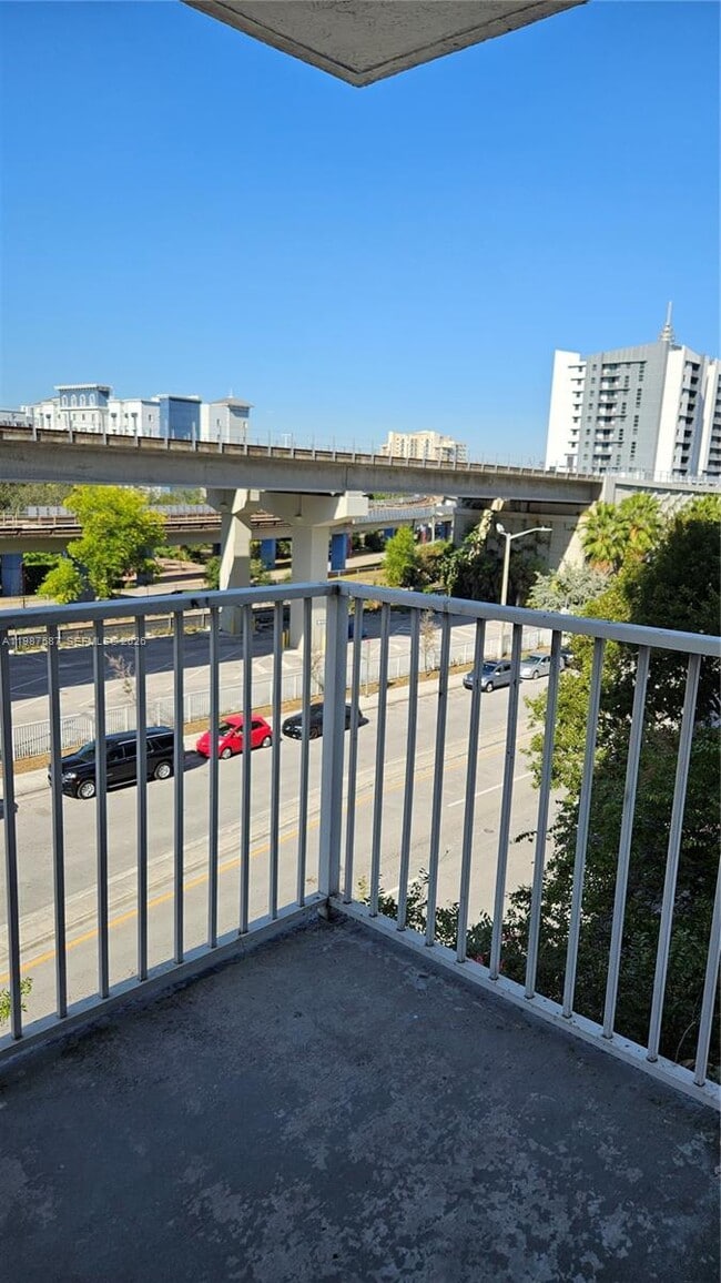 Building Photo - 850 N Miami Ave Unit W-507