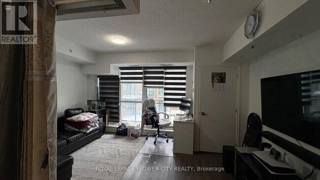 Photo - 1 Falaise Rd Unité 206