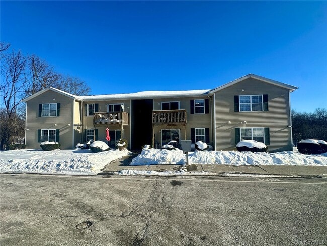 Building Photo - 82 High St Unit 5