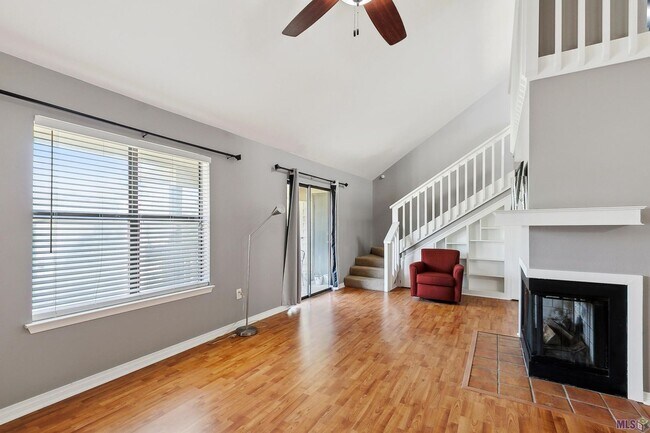 Photo - 5141 Butter Creek Ln Unit #211