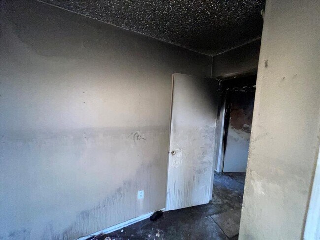 Photo - 1621 Lincolnshire Way