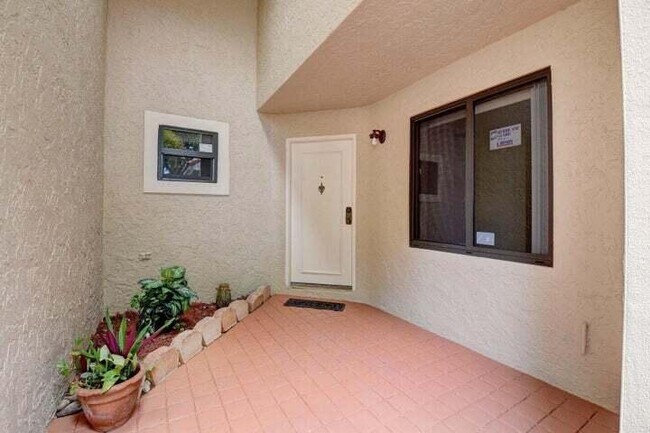 Photo - 6030 Verde Trail S Unidad 2050