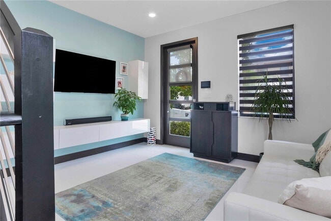 Photo - 16009 NW 91st Ct