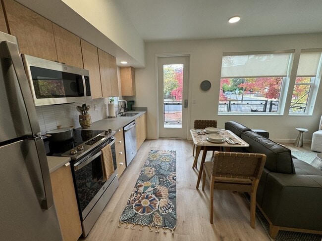 Photo - 168 Garfield St