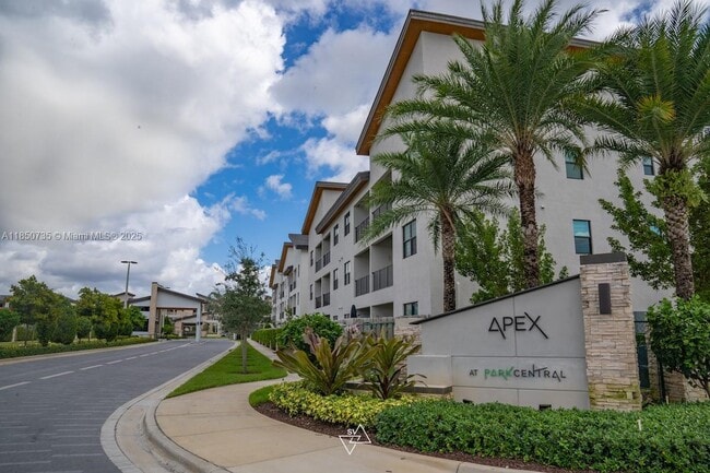 Building Photo - 7805 NW 104th Ave Unit 21 Rental