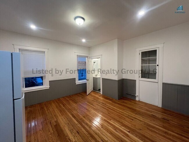 Photo - 42 Kilburn St Unit 2S
