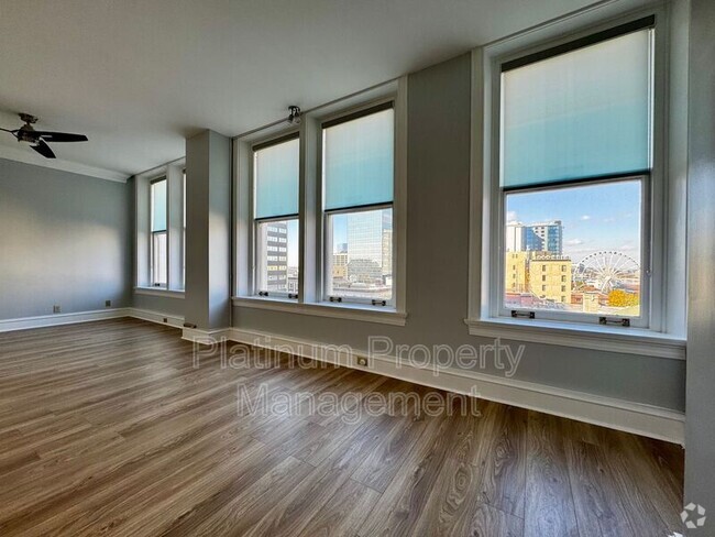 Building Photo - 57 Forsyth St NW Unit #9D Rental