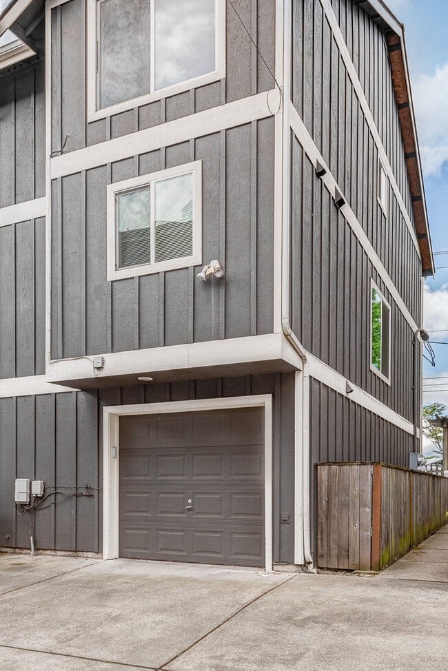Photo - 6630 Corson Ave S