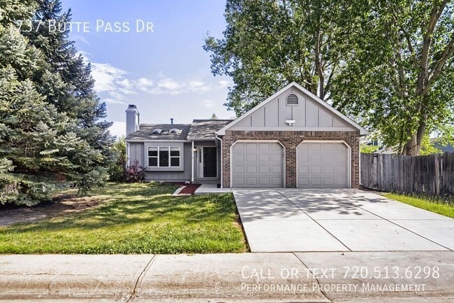 Building Photo - 737 Butte Pass Dr