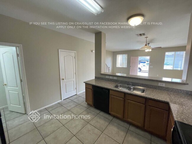 Photo - 5220 W Albeniz Pl