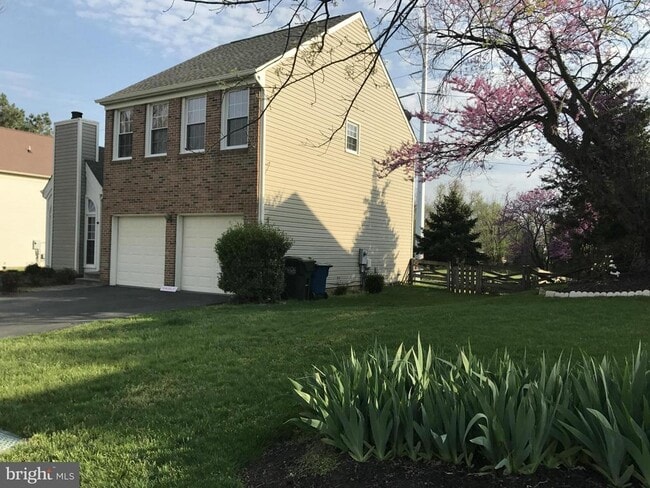 Building Photo - 13711 Springhaven Dr Rental
