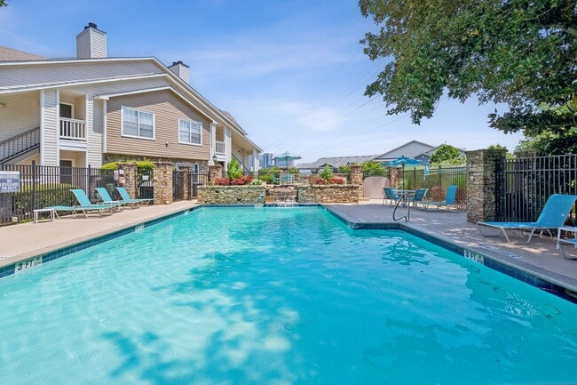 Briarhill Apartments - Briarhill Apartments