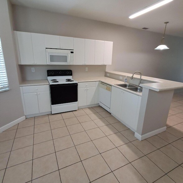 Photo - 3510 Shoma Dr