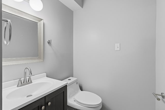 Photo - 3601 Mack Rd