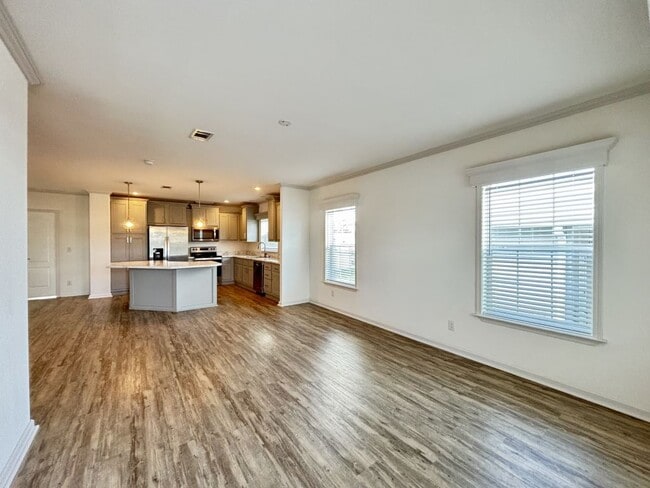 Photo - 4126 74th Pl N