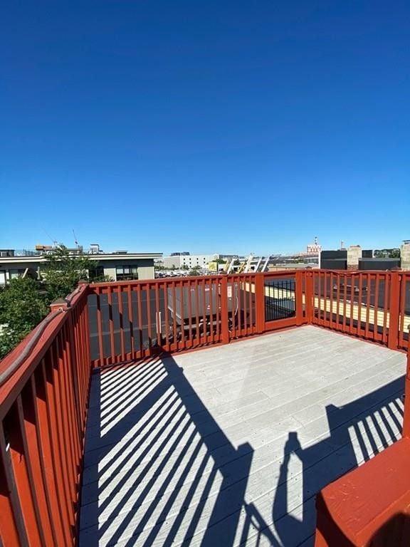 Photo - 261 W 2nd St Unidad 3