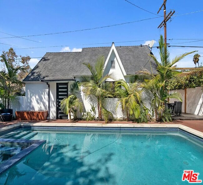 Photo - 465 S Mansfield Ave