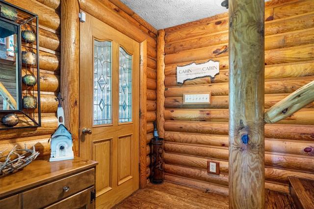 Photo - 322 Post Oak Dr