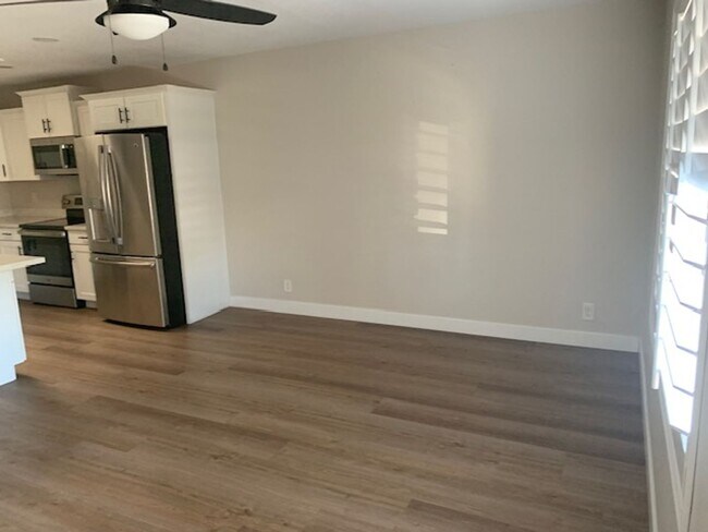 Photo - SUNLAND VILLAGE EASG CONDO OVER 55 Unidad KEATS