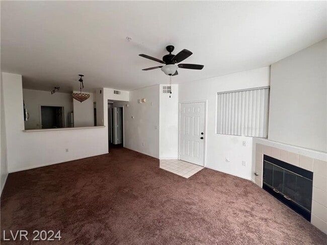 Photo - Gated Community / One Bedroom / 1 Car Garage