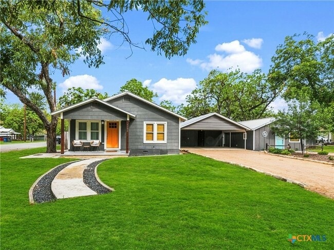 2288 Gruene Rd