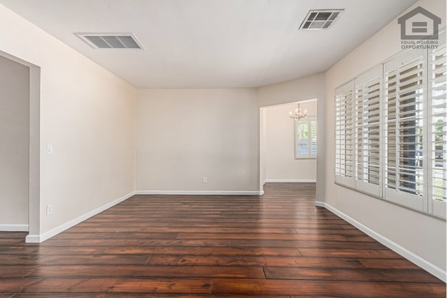 Photo - 2807 N 8th Ave