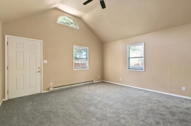 Photo - 528 W Magnolia St