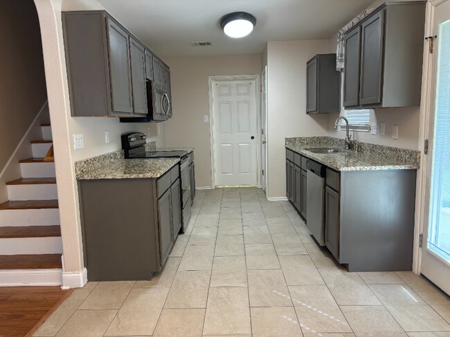 Photo - 369 Tanager Dr