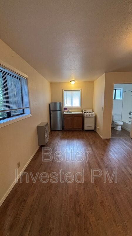 Photo - 24631 Birch St