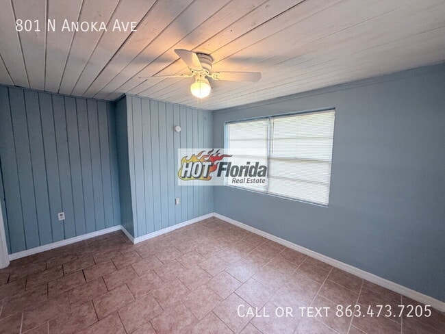 Photo - 801 N Anoka Ave