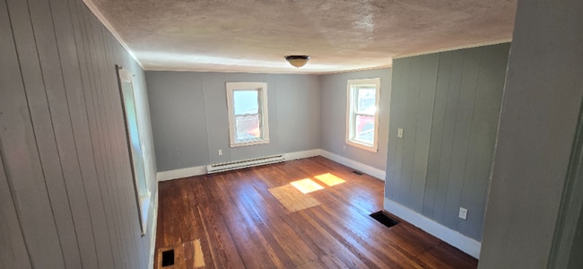 Photo - 129 Essex Ave Unidad 3