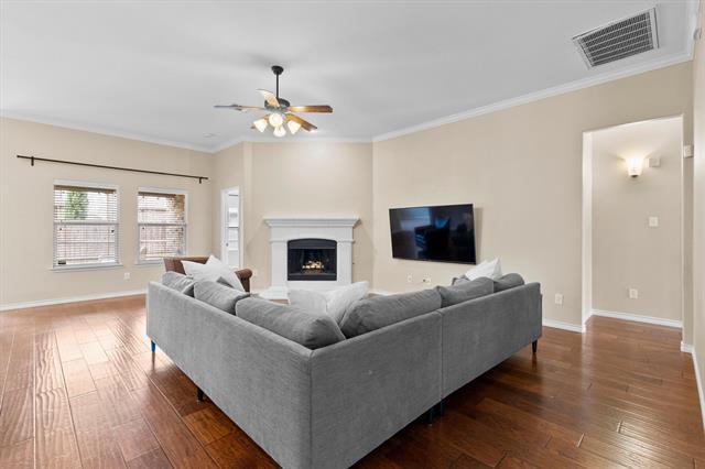 Photo - 1504 Pillar Bluff Way