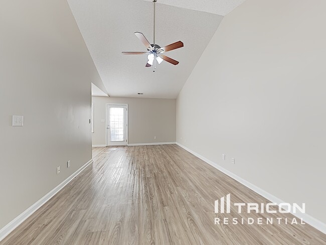 Photo - 204 Wexford Dr