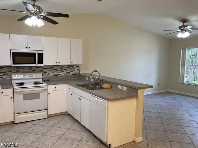 Photo - 4413 SW 7th Pl