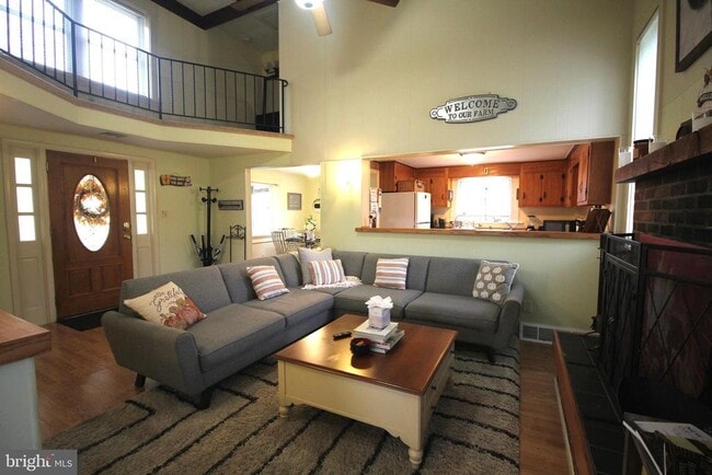 Photo - 48 Poor Farm Rd