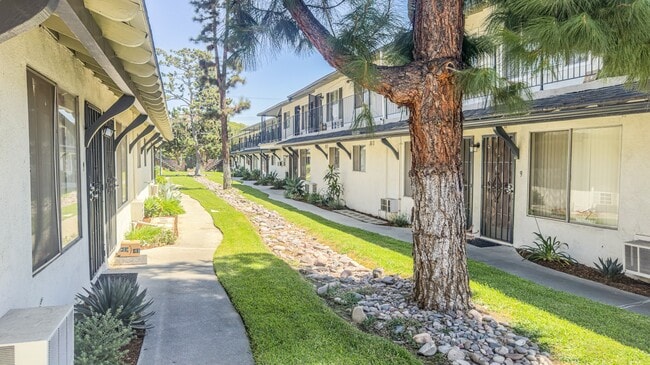 Park Plaza Apts