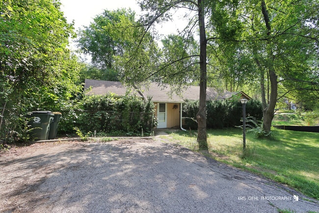 Building Photo - 6206 Hillcrest Rd Rental