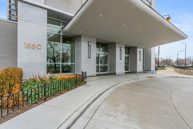 Photo - 1550 N Lake Shore Dr Unit 3E