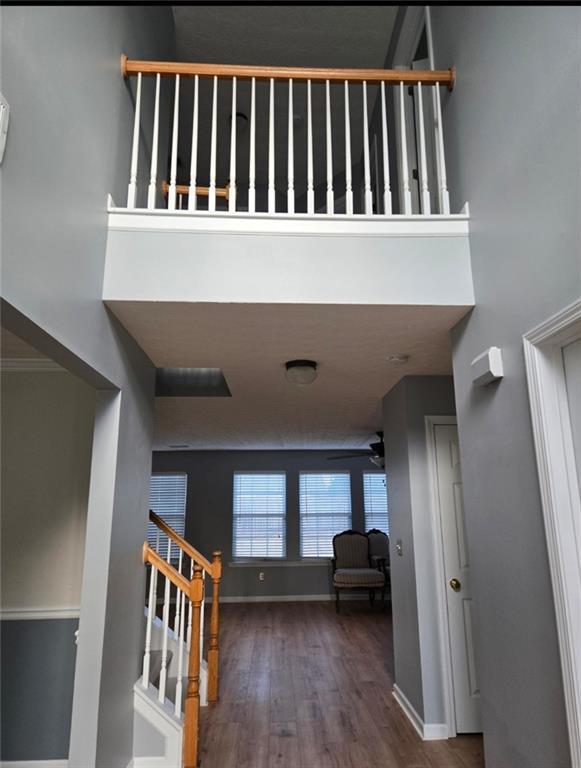 Photo - 728 Roxholly Ln NE