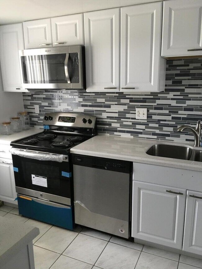 Photo - 2786 Tennis Club Dr Unit 204