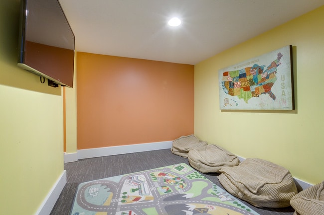 Photo - Kensington Apartments