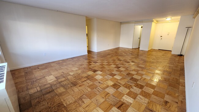 Photo - 16 Monmouth Ct Apartments Unit 220