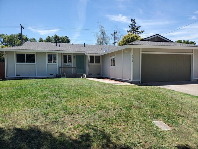 Photo - 5509 Kermit Ln