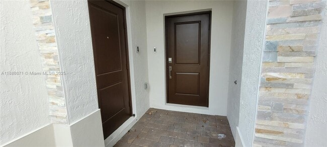 Photo - 2355 SE 24th Ct Unit A